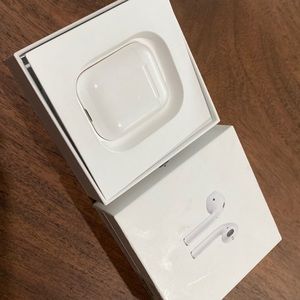 Apple airpods 1st generation